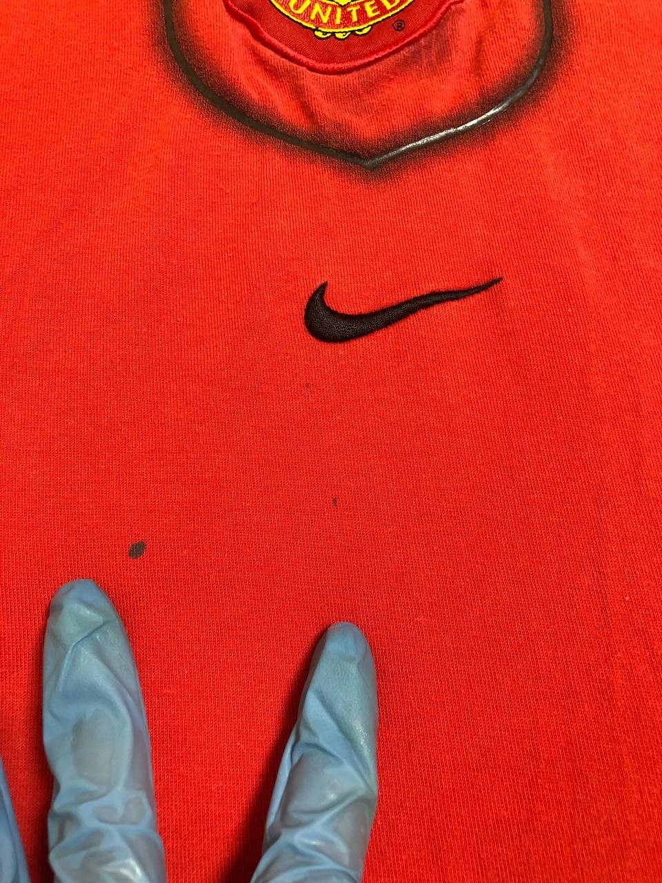 Nike Vintage Manchester Nike Centre Logo Mini Swoosh Men’s Size US XL / EU 56 / 4 - 3 Thumbnail