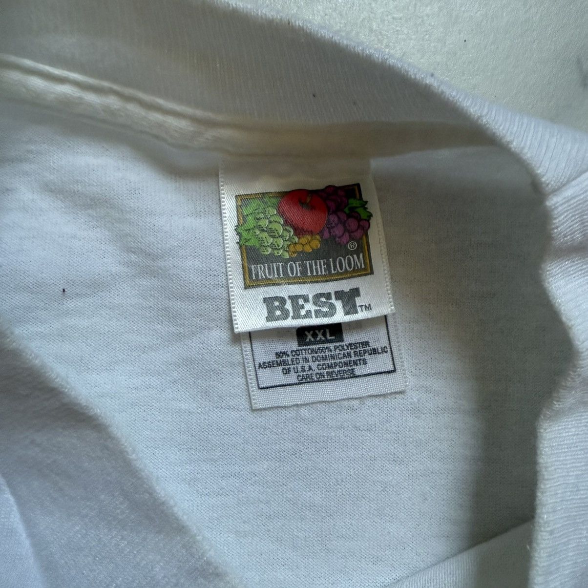 Fruit Of The Loom Vintage Apocalyptic Dreams Graphic Tee Size US XXL / EU 58 / 5 - 8 Thumbnail