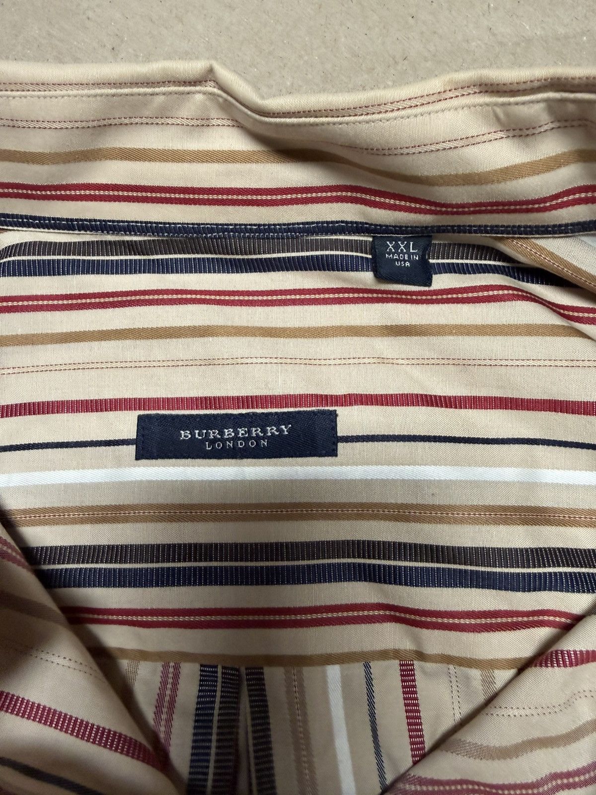 Burberry Burberry London Men's Long Sleeve Button-Up Shirt XXL Beige Size US XXL / EU 58 / 5 - 3 Thumbnail