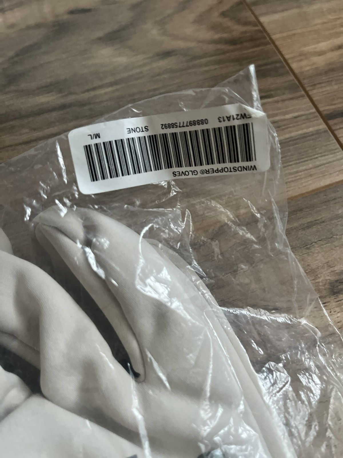 Supreme Supreme Windstopper Gloves Size ONE SIZE - 2 Thumbnail
