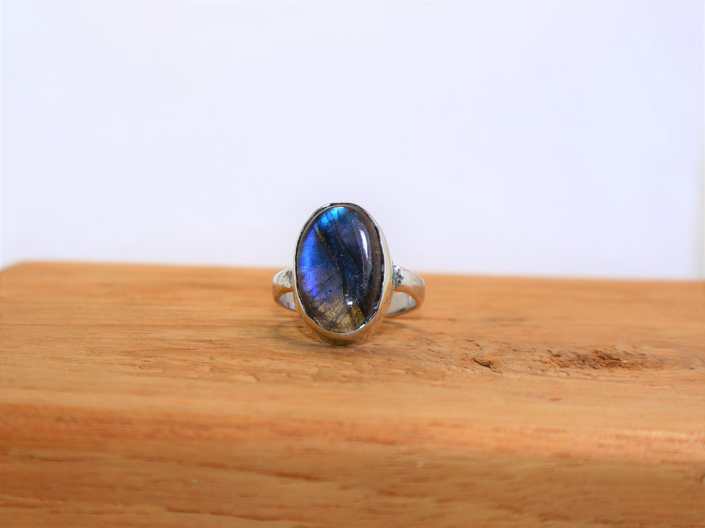 Handmade Labradorite Ring, 925 Sterling Silver Handmade Women Jewelry Size ONE SIZE - 1 Thumbnail