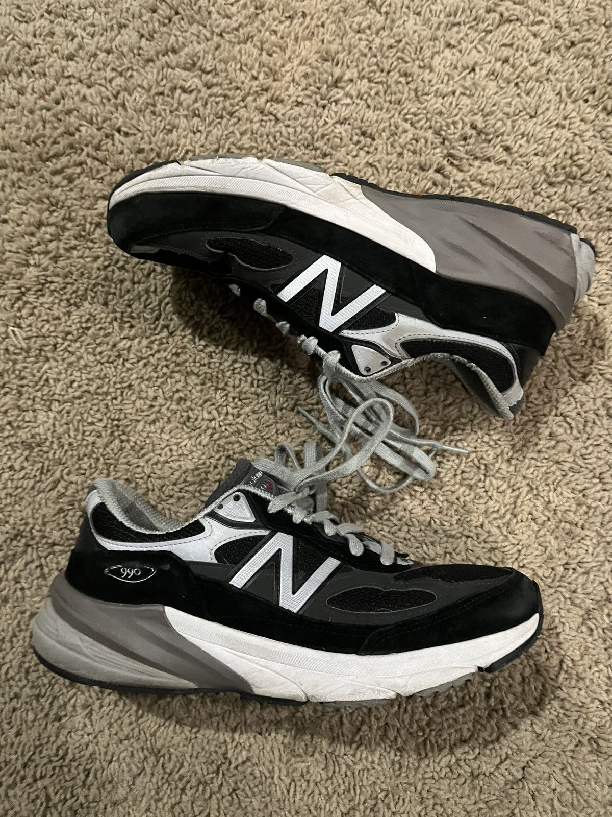 New Balance New Balance 990 v6 Size US 8.5 / EU 41-42 - 2 Thumbnail