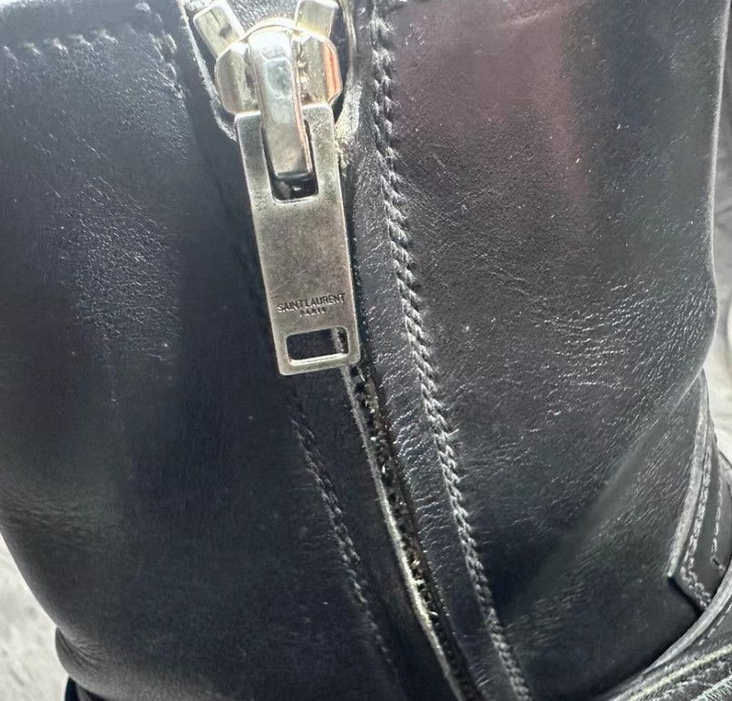 Saint Laurent Paris Saint Laurent Paris Sz 42 Saint Laurent Paris 13AW Metal B Size US 9 / EU 42 - 3 Thumbnail