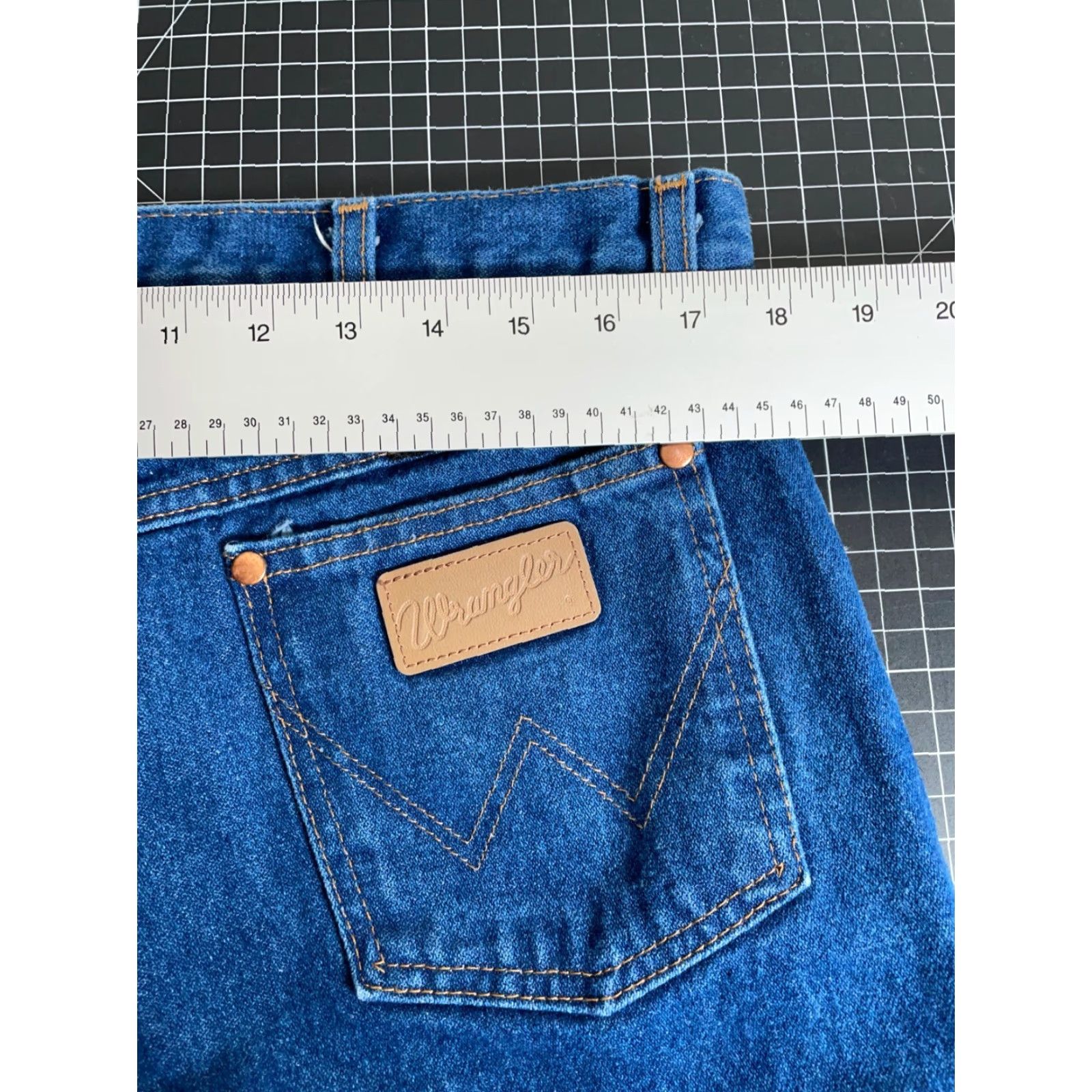 Wrangler VINTAGE Wrangler Cowboy Cut Jeans Men's 34 x 32 Blue Denim 90s Retro Western Regular Fit Size US 34 / EU 50 - 5 Thumbnail