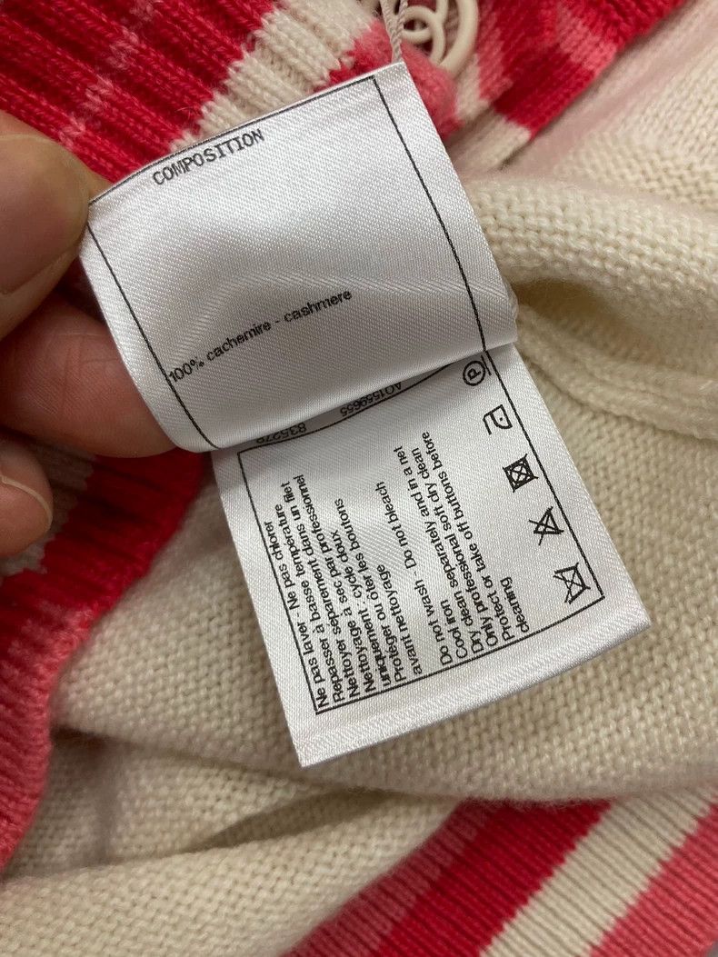 Chanel Chanel Asymmetric horizontal edge V-neck hollow LOGO butto Size XS / US 0-2 / IT 36-38 - 7 Thumbnail
