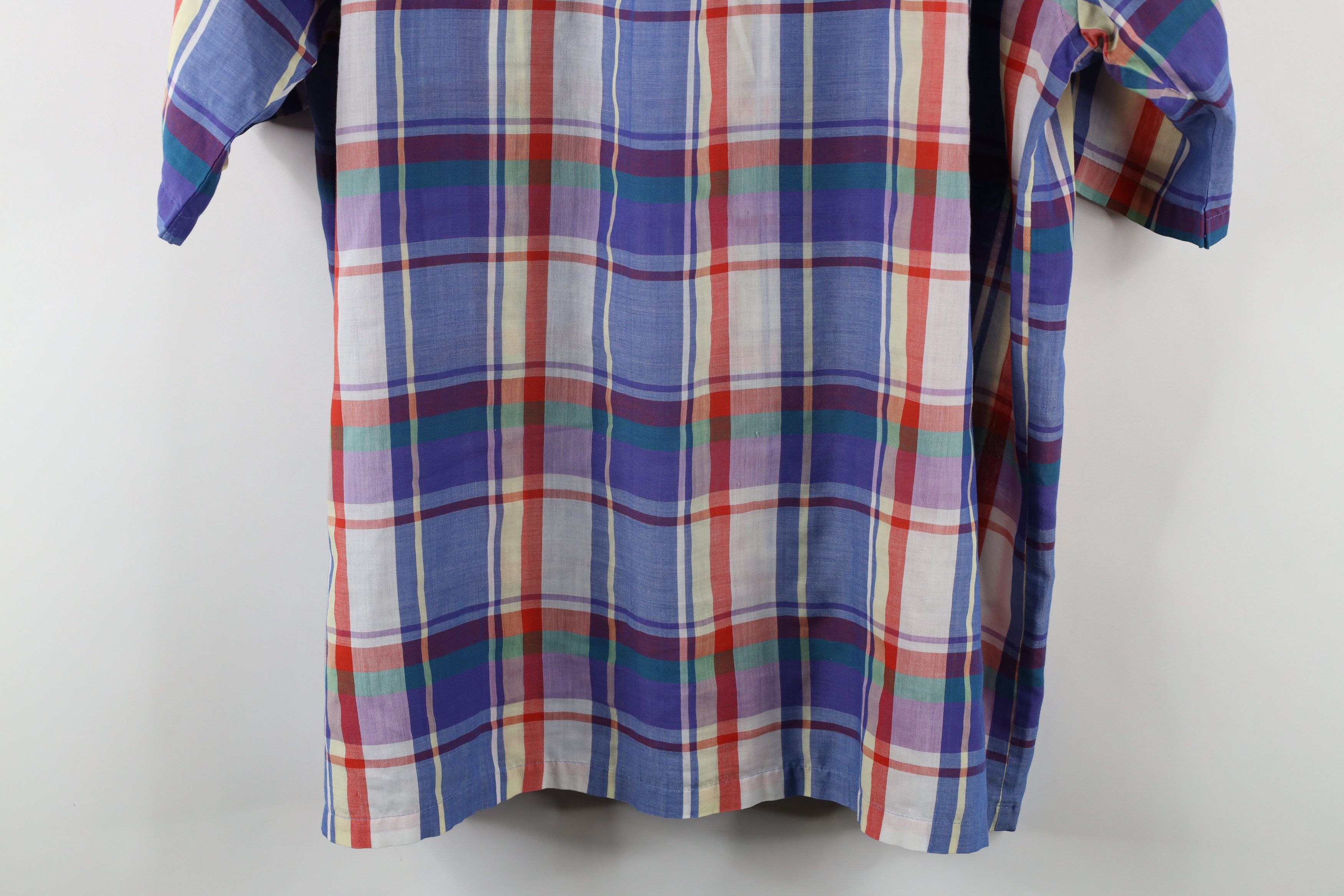 Vintage Vintage 90s Streetwear Plaid Short Sleeve Button Shirt Size US XL / EU 56 / 4 - 12 Thumbnail