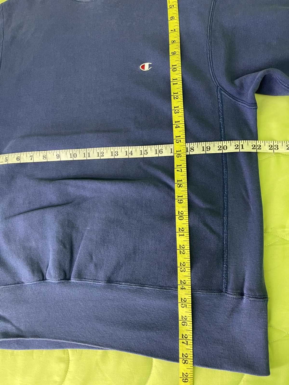 Champion Vintage Champion Reverse Weave Small Logo Blue Sweatshirt Size US L / EU 52-54 / 3 - 10 Thumbnail