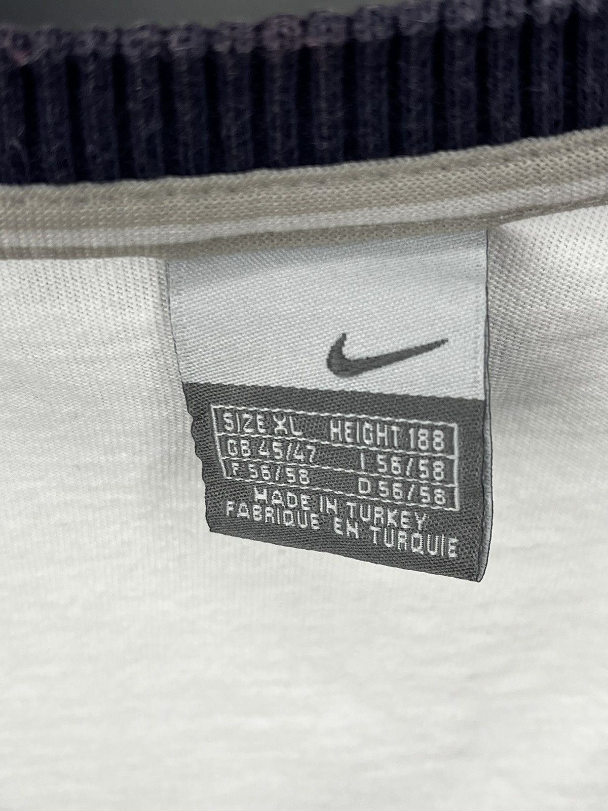 Nike Vintage 00s Nike big logo Sleeveless Tank Top Size US XL / EU 56 / 4 - 9 Thumbnail