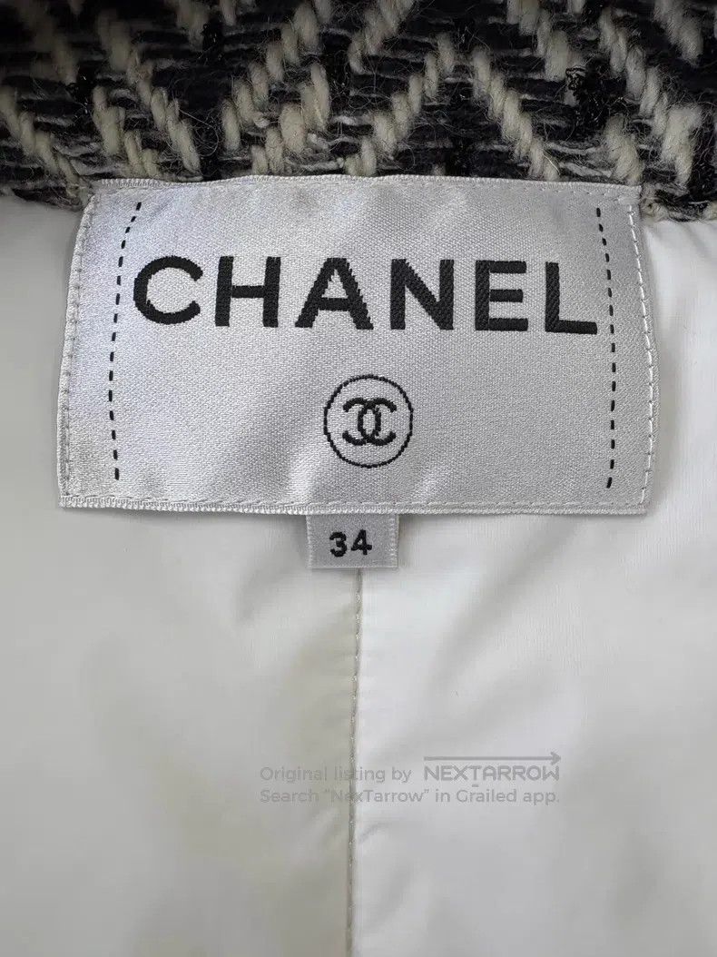 Chanel Chanel 18k Forest Series White tweed rolled edge single-br Size XXS / US 00 / IT 34 - 7 Thumbnail