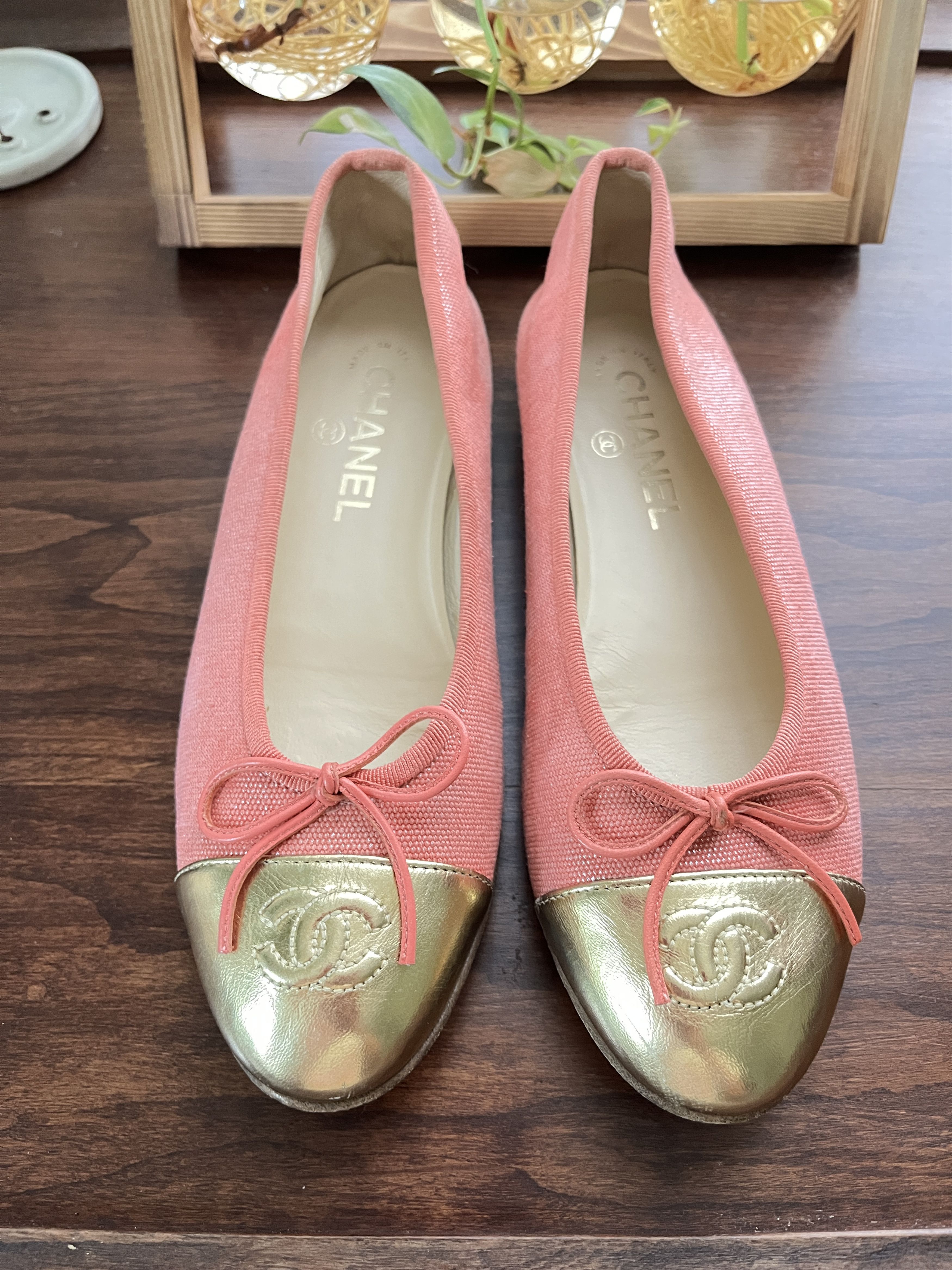 Chanel Chanel Pink and Gold Ballet Flats 37.5 Size US 7.5 / IT 37.5 - 1 Thumbnail