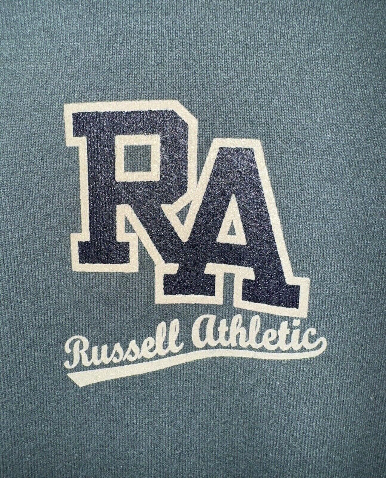 Russell Athletic Vintage Russell Forest Green Center Logo Crewneck L Size US 34 / EU 50 - 3 Thumbnail
