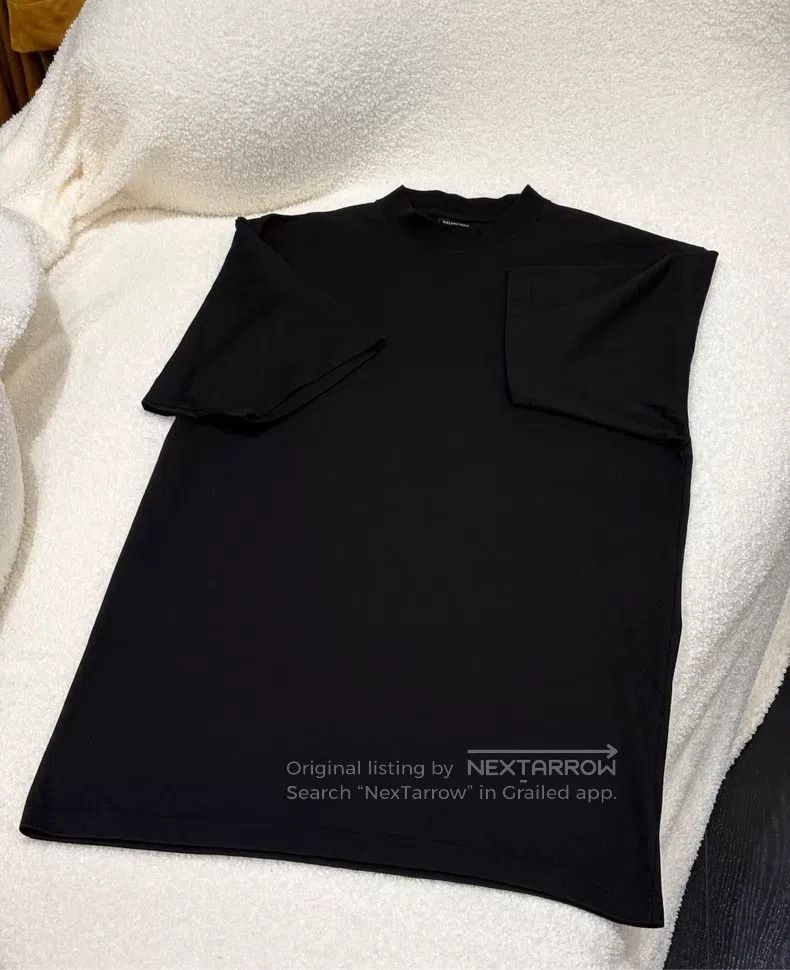Balenciaga Balenciaga Solid color crystal round neck sweatshirt Size US XS / EU 42 / 0 - 1 Thumbnail