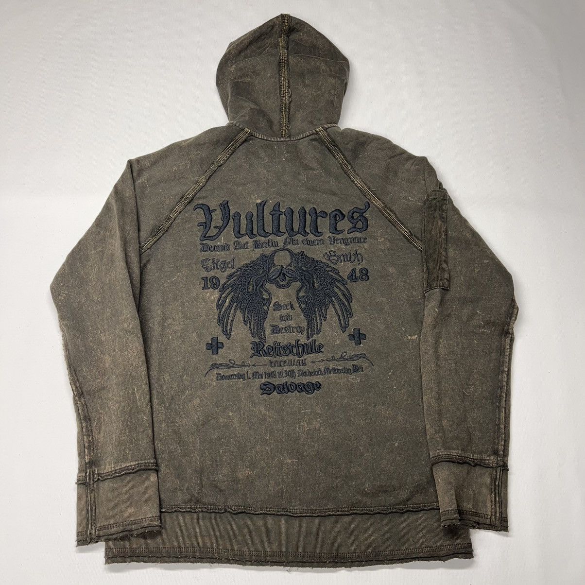 If Six Was Nine × Japanese Brand × Salvage Salvage Hoodie Y2K Skull Cross Wing Japanese Sweatshirt Size US L / EU 52-54 / 3 - 3 Thumbnail