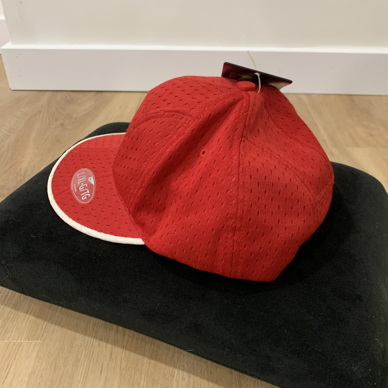 Other Vintage 2004 Nike Air 7 Panel Hat Red White Mesh L/XL NWT Size ONE SIZE - 3 Thumbnail