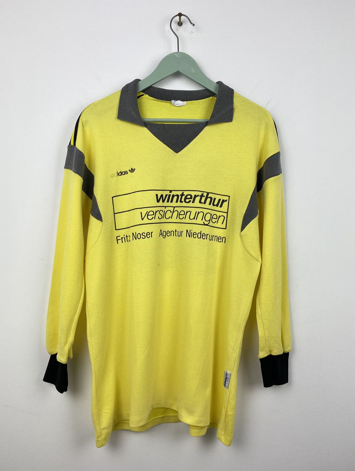 Vintage Vintage Adidas Winterthur 1980s #15 Ventex Soccer Jersey Size US M / EU 48-50 / 2 - 2 Thumbnail