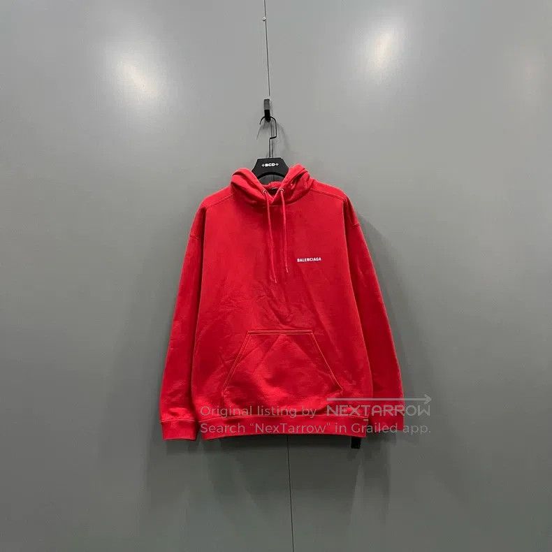 Balenciaga Balenciaga Red Back Printed Large Logo Hoodie Size US S / EU 44-46 / 1 - 1 Thumbnail