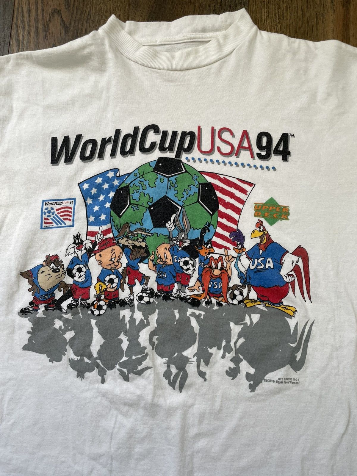 Vintage × Warner Bros Vintage World Cup 94 Looney Tunes Tshirt Size US XL / EU 56 / 4 - 2 Thumbnail
