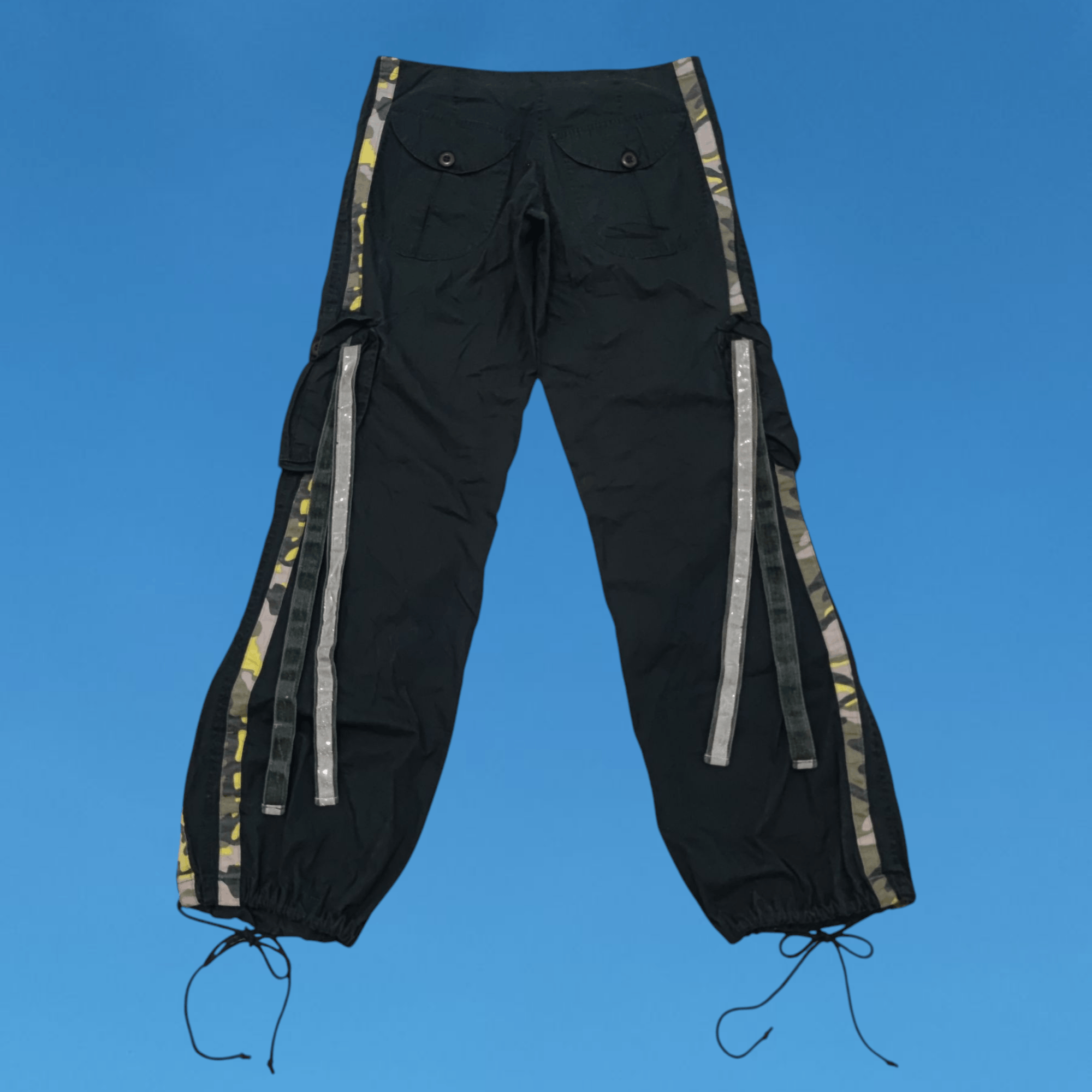 Japanese Brand 2000s Japanese Brand UFO Multipocket Bondage Pants Size 29" - 2 Thumbnail