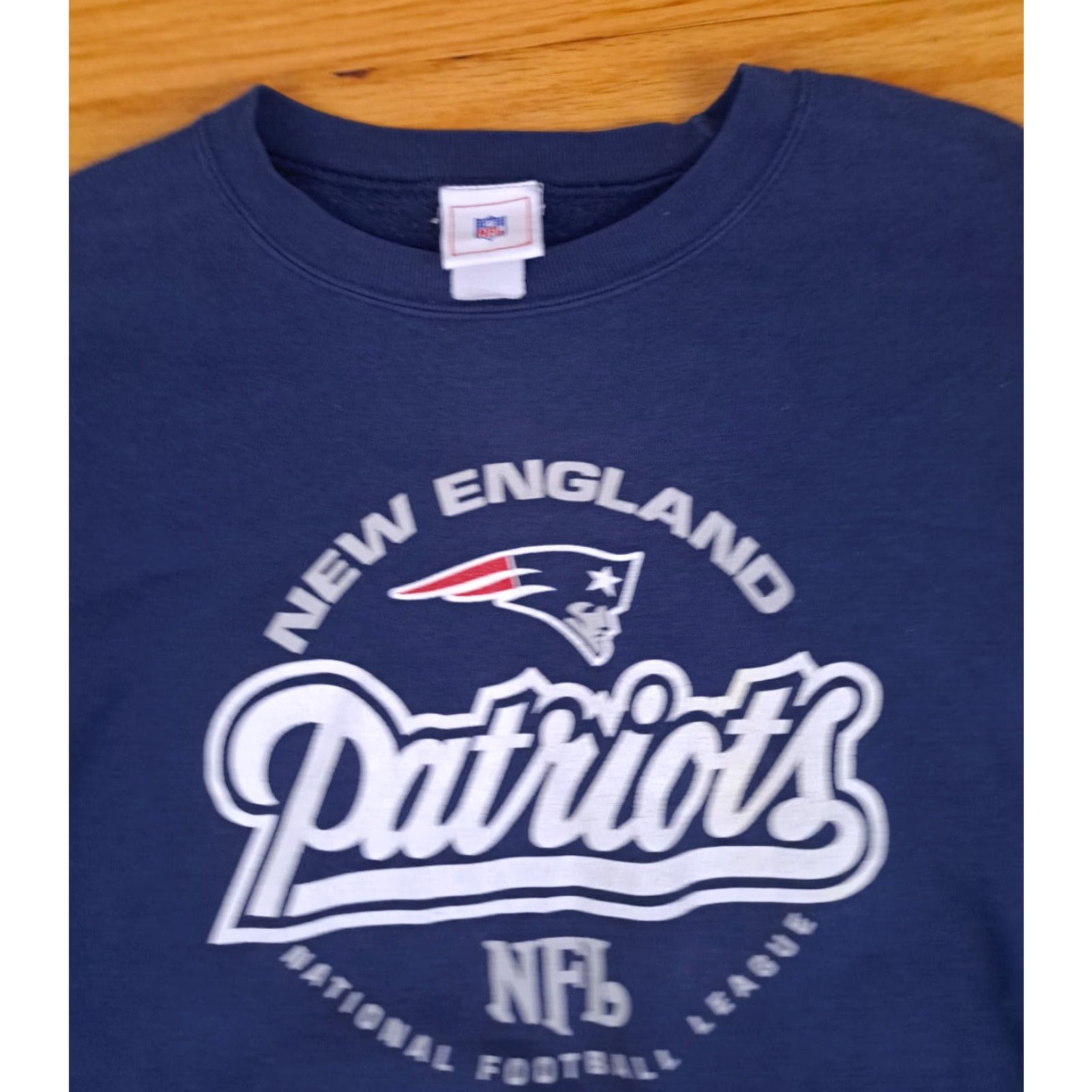 NFL New England Patriots Sweatshirt NFL Football Team Printed XL Blue Men Pullover Canvas Blue 26in Chest 26in Long Size US XL / EU 56 / 4 - 4 Thumbnail