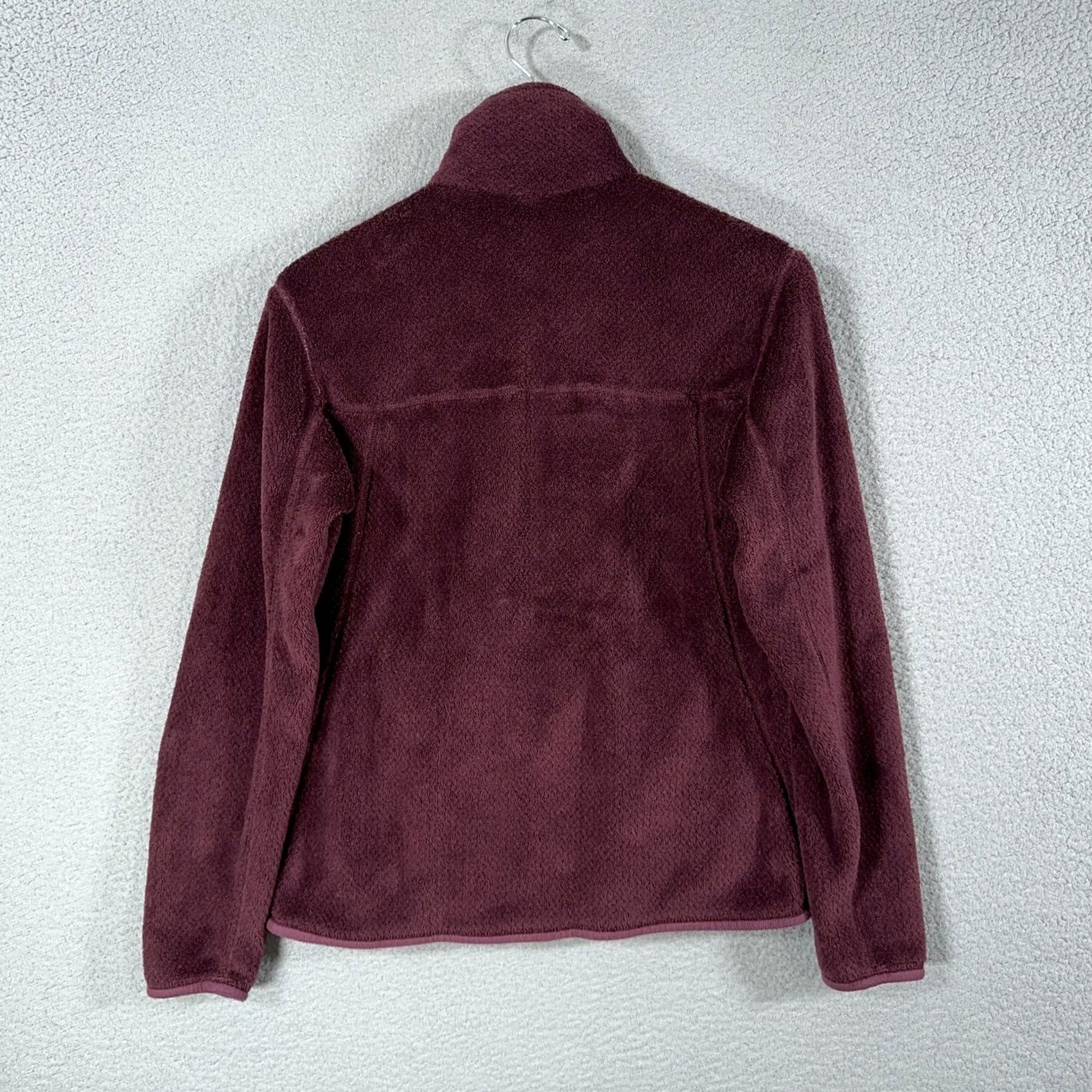 Patagonia Patagonia Jacket Womens M Purple Re-tool Snap T Fleece Pullover Polartec Thermal Pro Short Sleeve Long Sleeve Outdoor Pocketed Autumn Winter Size M / US 6-8 / IT 42-44 - 3 Thumbnail