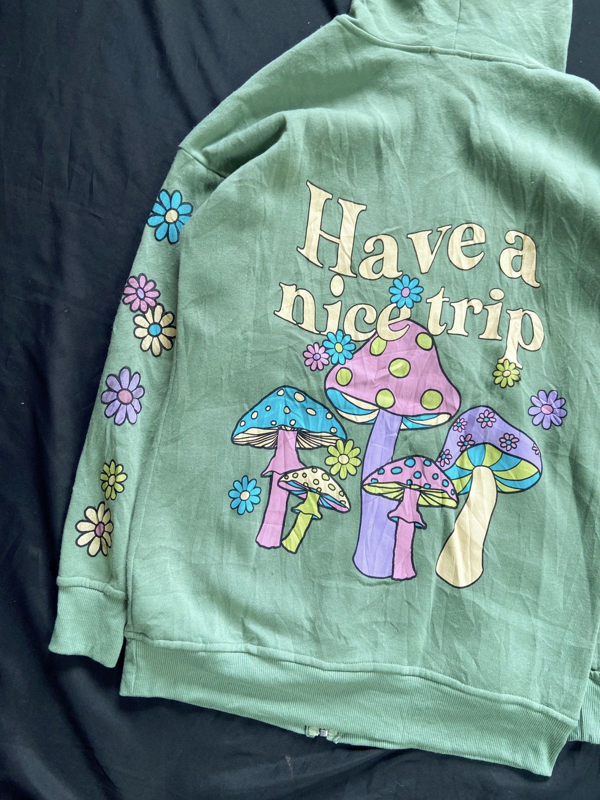 Beauty Beast HAVE A NICE TRIP FLOWERS ZIP HOODIE Size US M / EU 48-50 / 2 - 12 Thumbnail