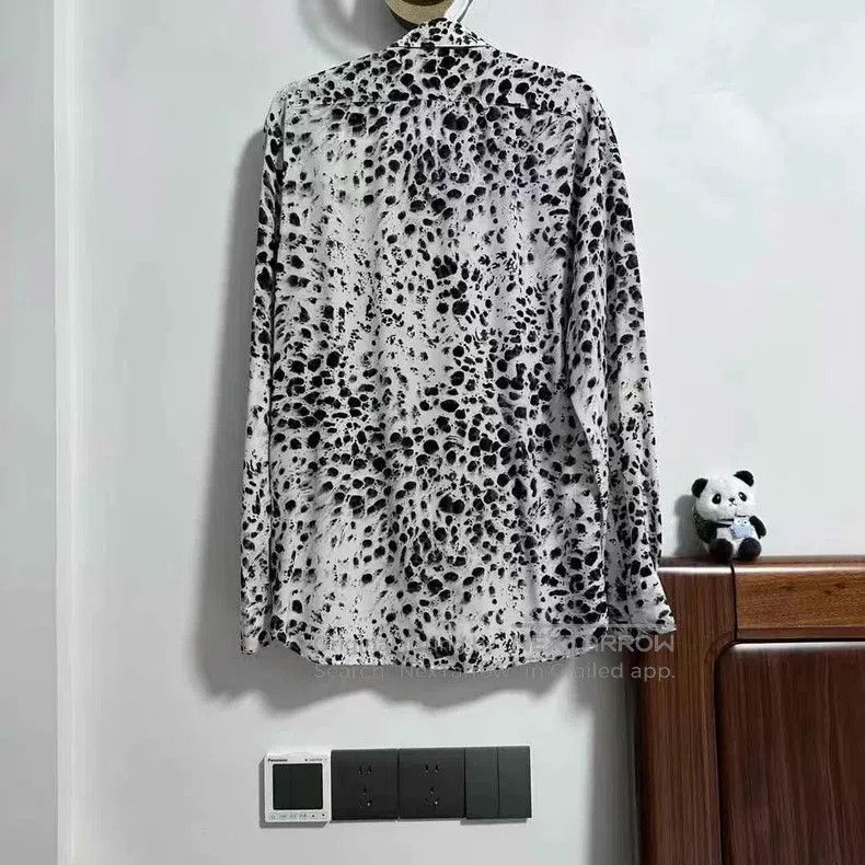 Saint Laurent Paris Saint Laurent Paris Splashed Silk Shirt Size XS / US 0-2 / IT 36-38 - 2 Thumbnail