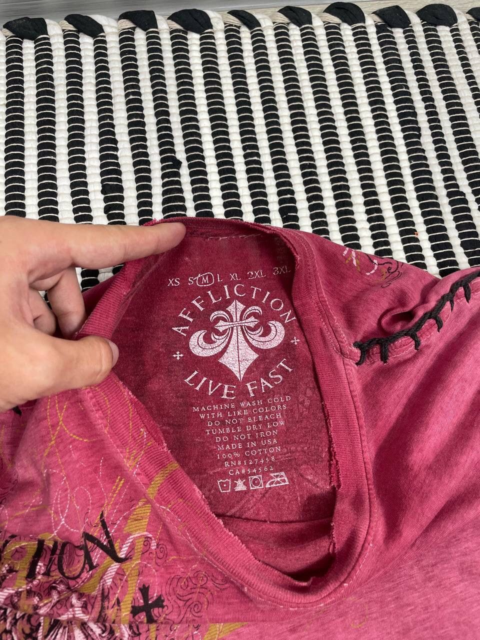Affliction Vintage Affliction Big Logo Distressed Tee T-Shirt Y2K Size US M / EU 48-50 / 2 - 8 Thumbnail