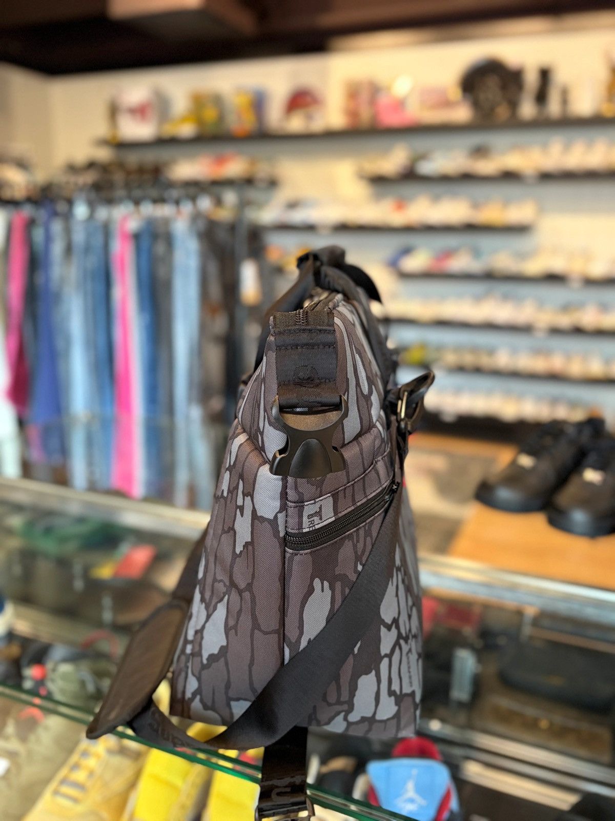 Supreme Supreme Grey Camo Cooler Size ONE SIZE - 2 Thumbnail