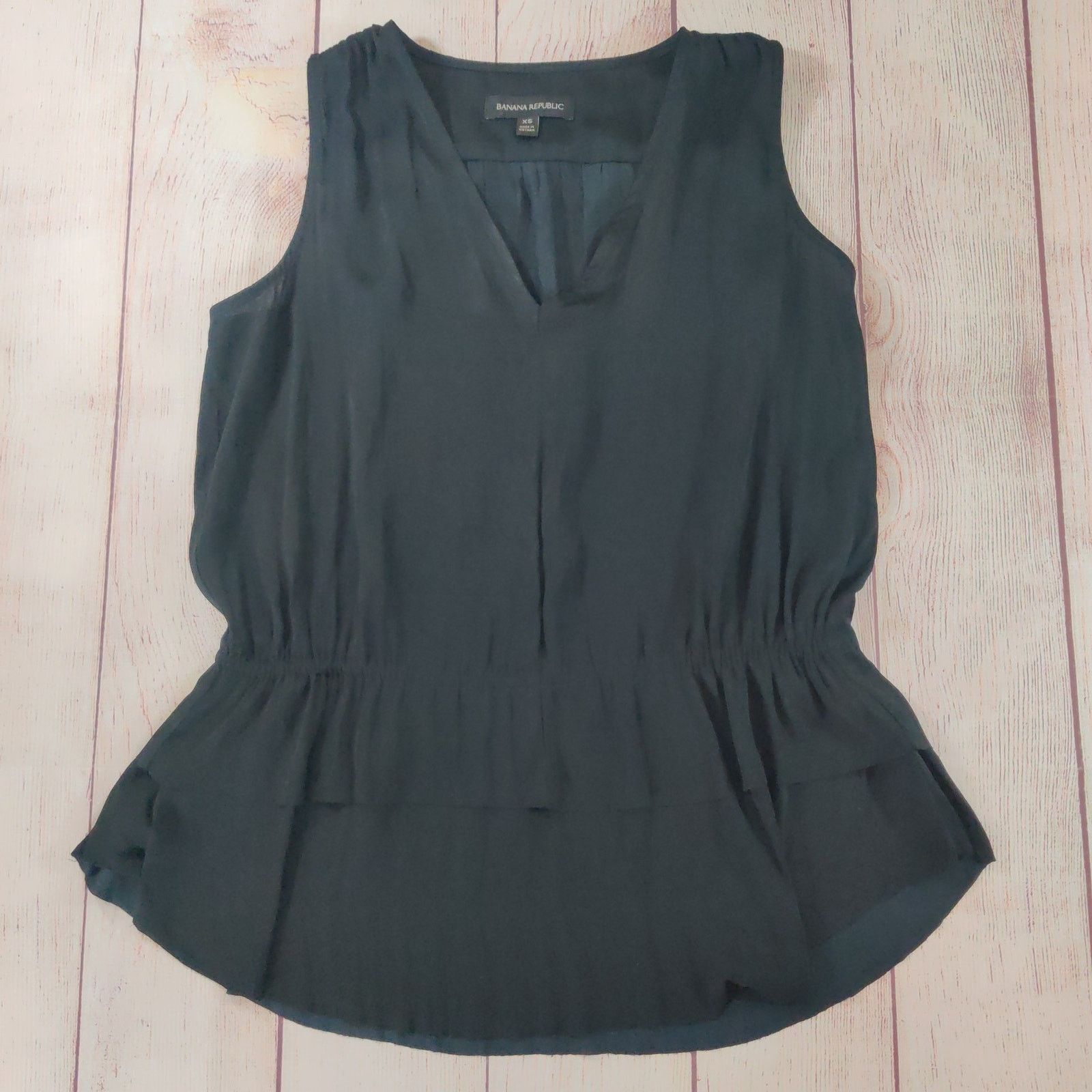 Banana Republic Banana Republic silky peplum ruffle V-neck sleeve top sz XS Size XS / US 0-2 / IT 36-38 - 5 Thumbnail