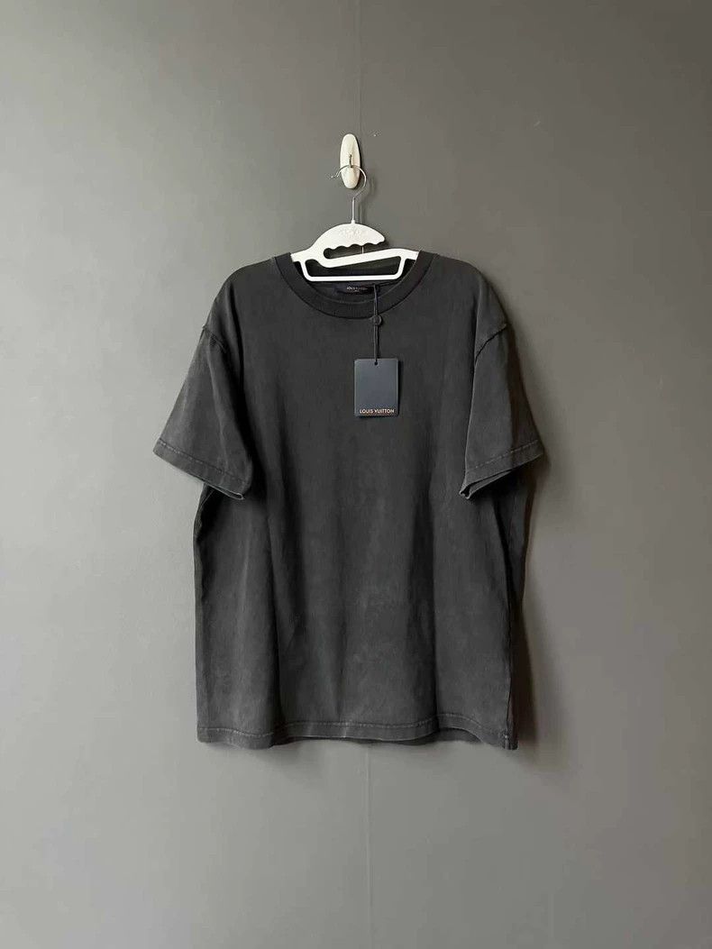 Louis Vuitton Louis Vuitton Washed Instruction Short Sleeve Size US M / EU 48-50 / 2 - 1 Thumbnail