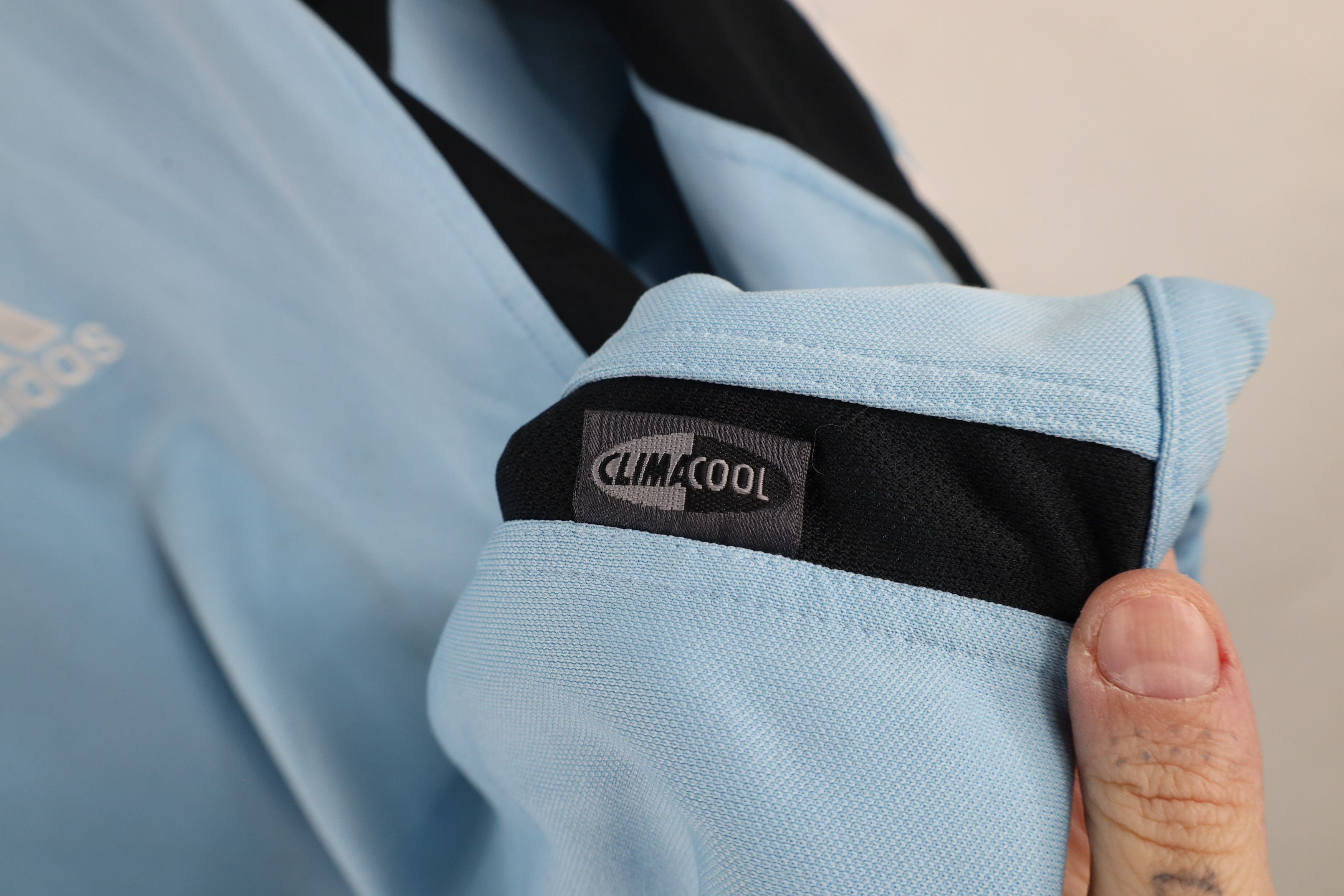 Adidas × Vintage Vintage 90s Y2K Adidas Out Center Logo Pullover Jacket Size US L / EU 52-54 / 3 - 9 Thumbnail