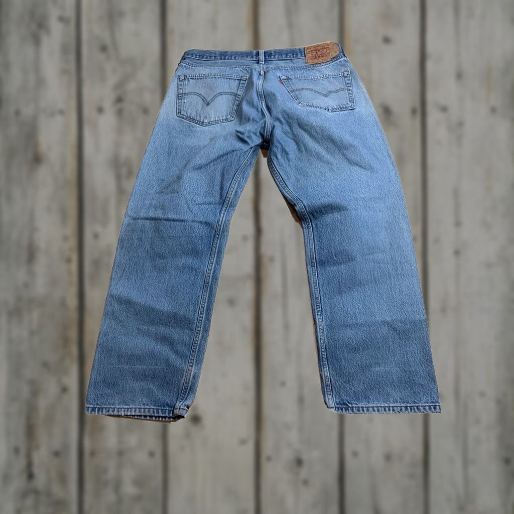 Levi's Levi's 501 Distressed Blue Jeans Mens Straight Leg Size 36 X 30 Size US 36 / EU 52 - 1 Thumbnail