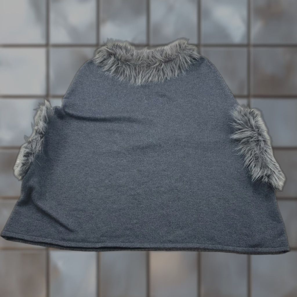 Vintage Dolce Cabo Poncho Sweater Faux Fur Trim Womens Size S Pull Over Knit Open Bohemian Fall Winter Size S / US 4 / IT 40 - 1 Thumbnail