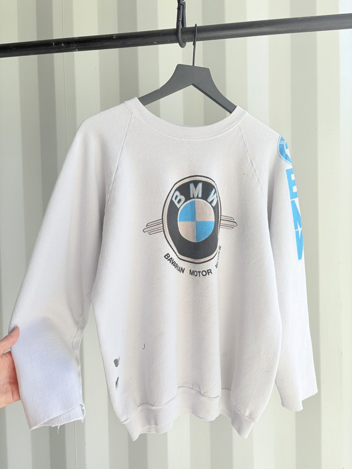 Vintage Vintage BMW Sweatshirt Faded Distressed Grunge Band Boxy Size US L / EU 52-54 / 3 - 1 Thumbnail