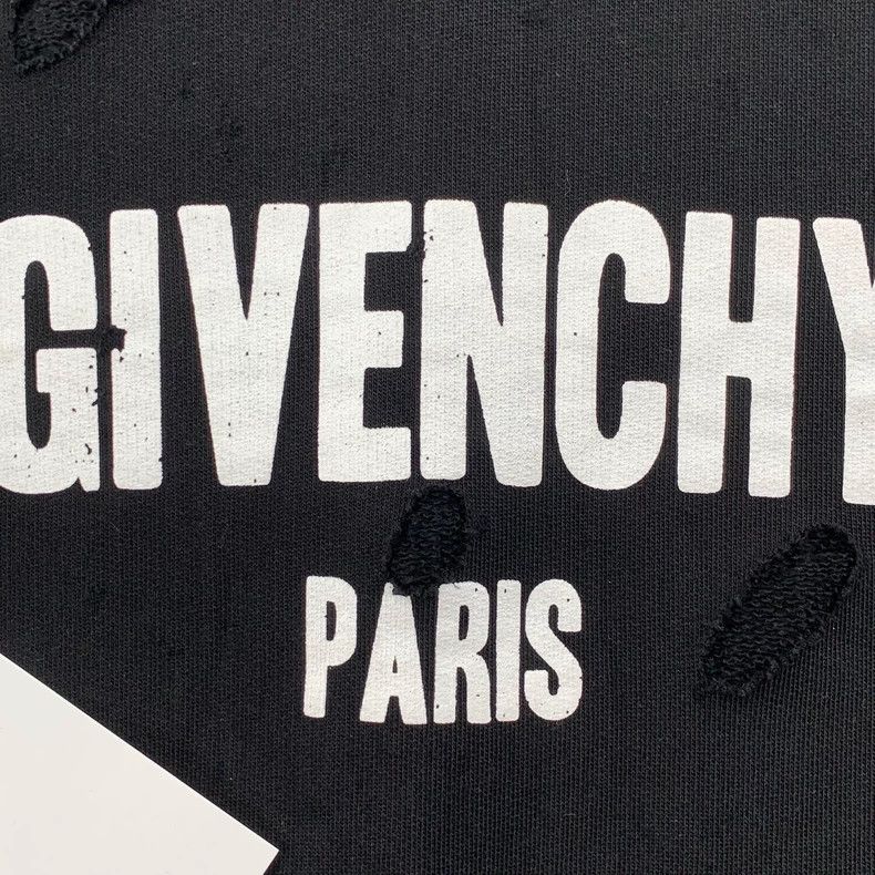 Other Givenchy Men's black hoodie Size US M / EU 48-50 / 2 - 3 Thumbnail