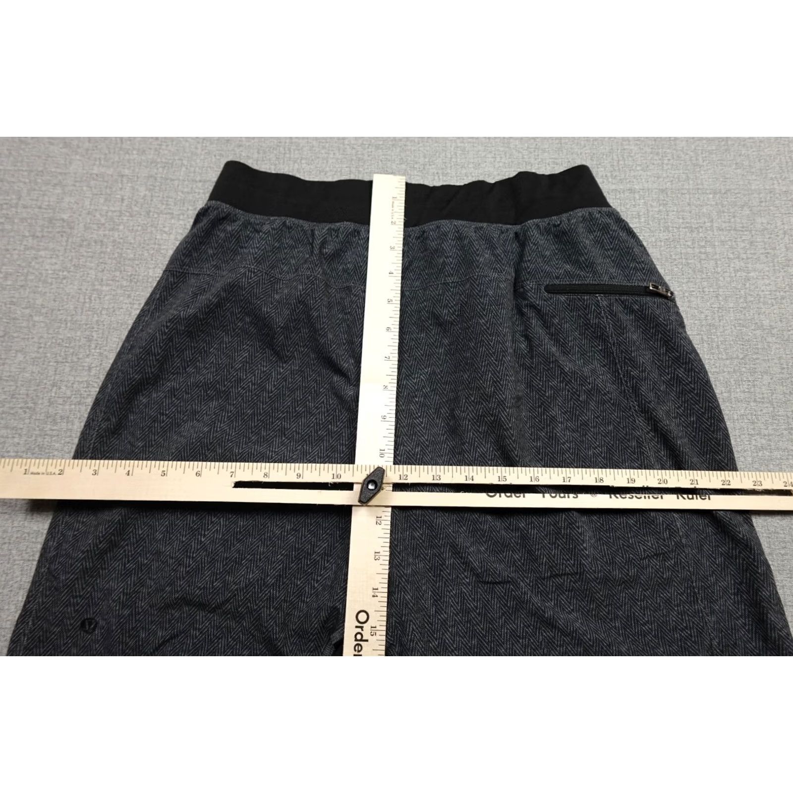 Lululemon Lululemon Gray Performance Stretch Running Athletic Comfort Short Mens M Size US 28 / EU 44 - 7 Thumbnail