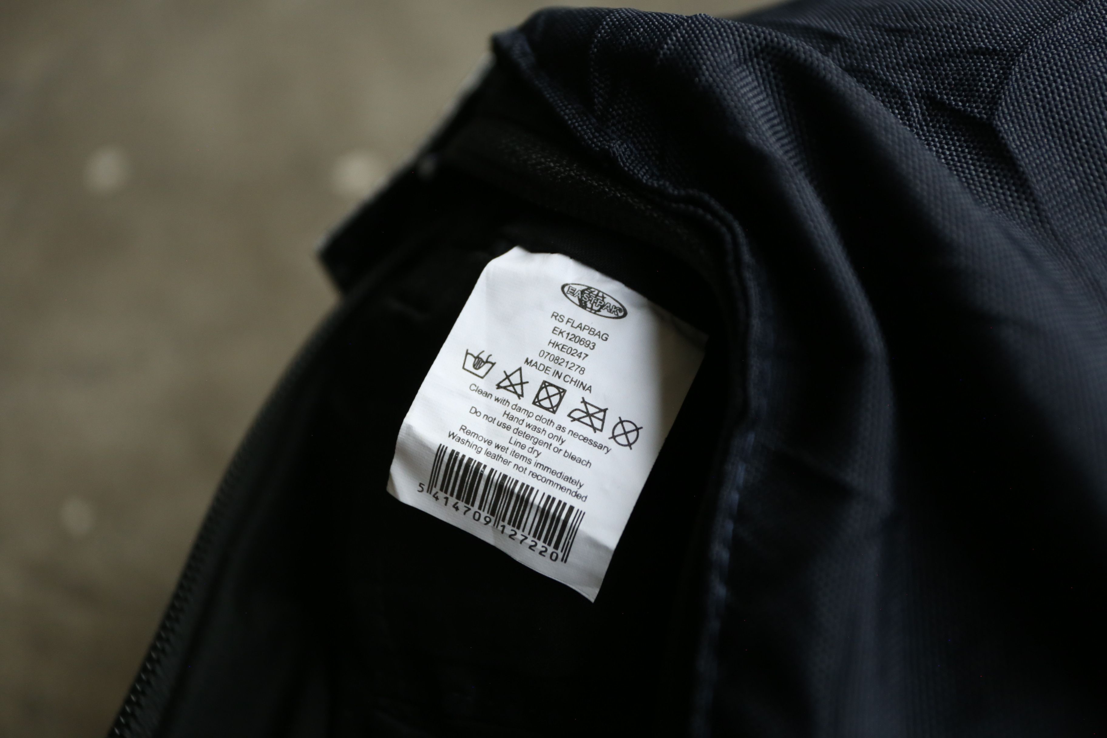 Eastpak × Raf Simons Raf Simons - Eastpak - F/W 08 - Crinkled Flapbag Size ONE SIZE - 7 Thumbnail