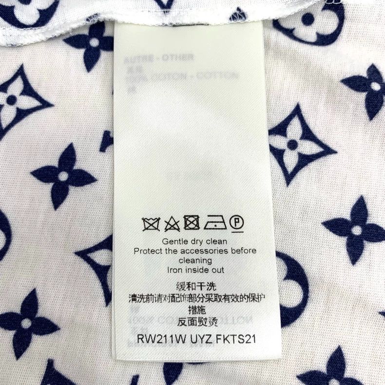 Louis Vuitton Louis Vuitton White logo full-print cotton crewneck short- Size L / US 10 / IT 46 - 6 Thumbnail