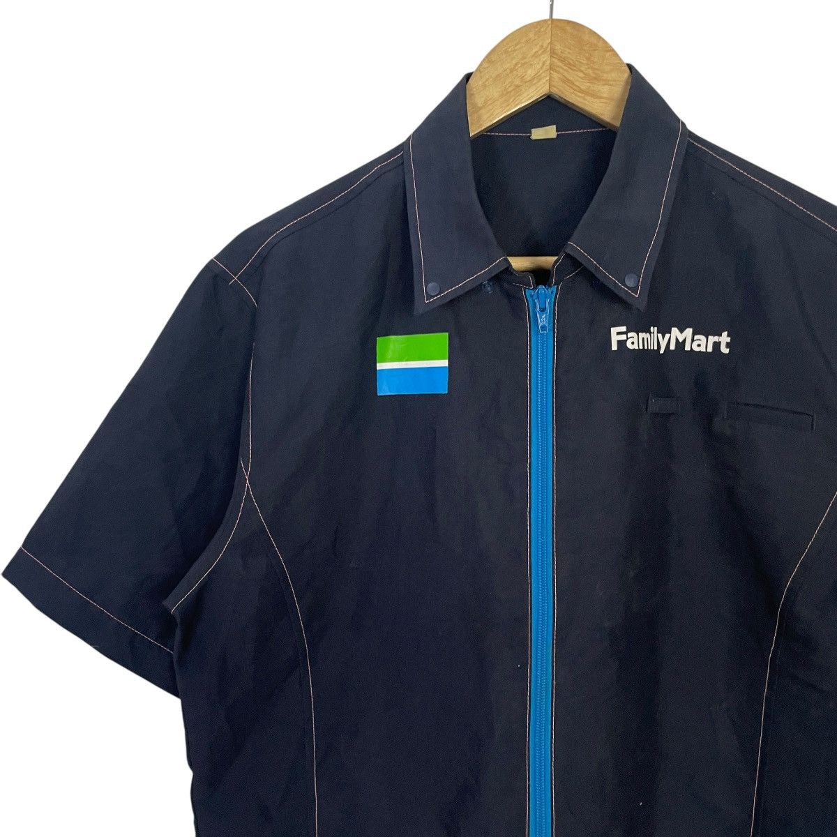 Japanese Brand Vintage Family Mart Japan Zipper Ups Tee Size US M / EU 48-50 / 2 - 3 Thumbnail