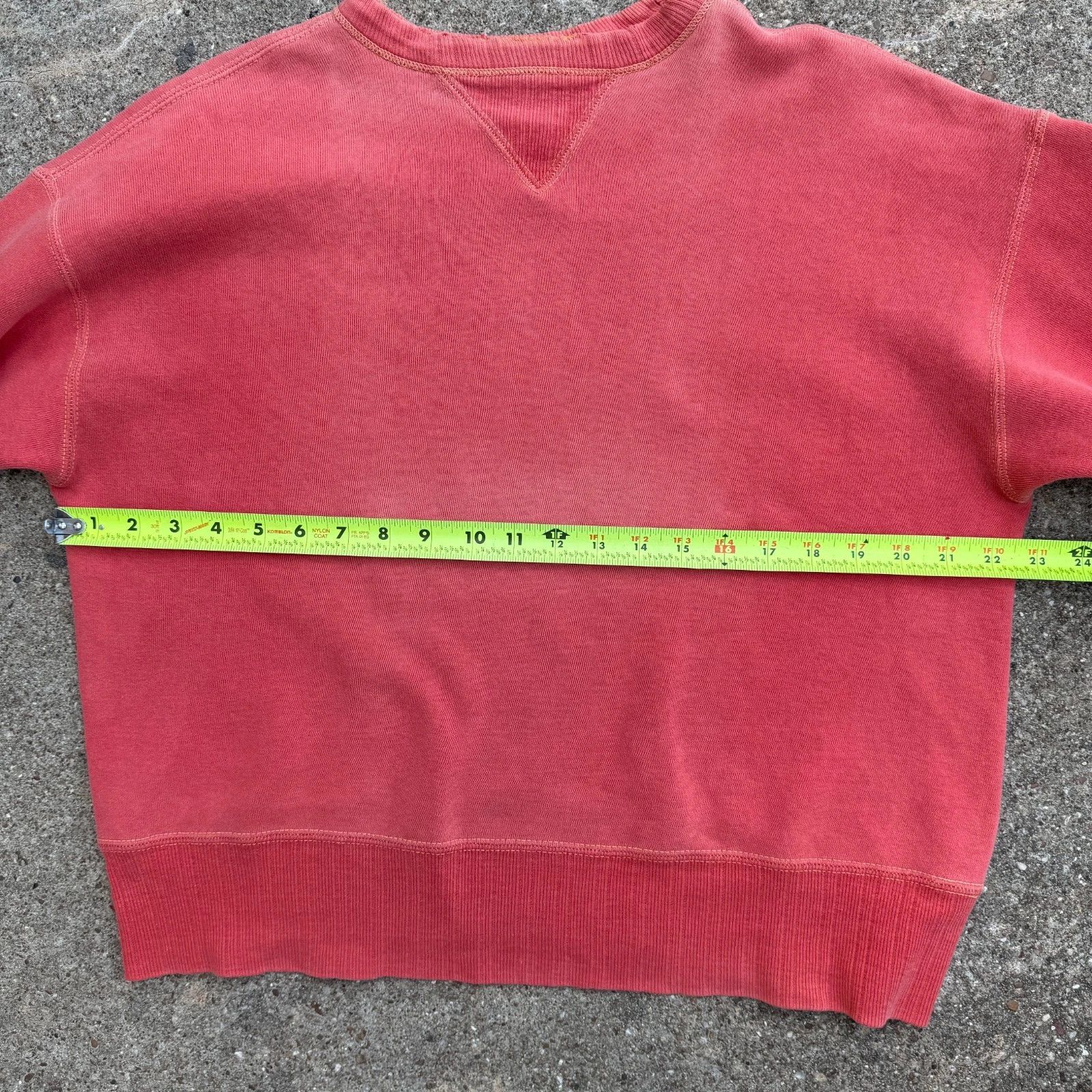 Vintage VTG 40s Double V Crewneck Sweatshirt Red Pink Salmon Faded Size US L / EU 52-54 / 3 - 5 Thumbnail