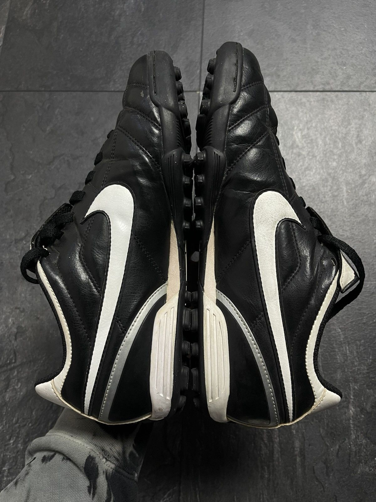 Nike × Vintage Nike Tiempo Natural 2 TF Footbal Boot Size US 9 / EU 42 - 12 Thumbnail