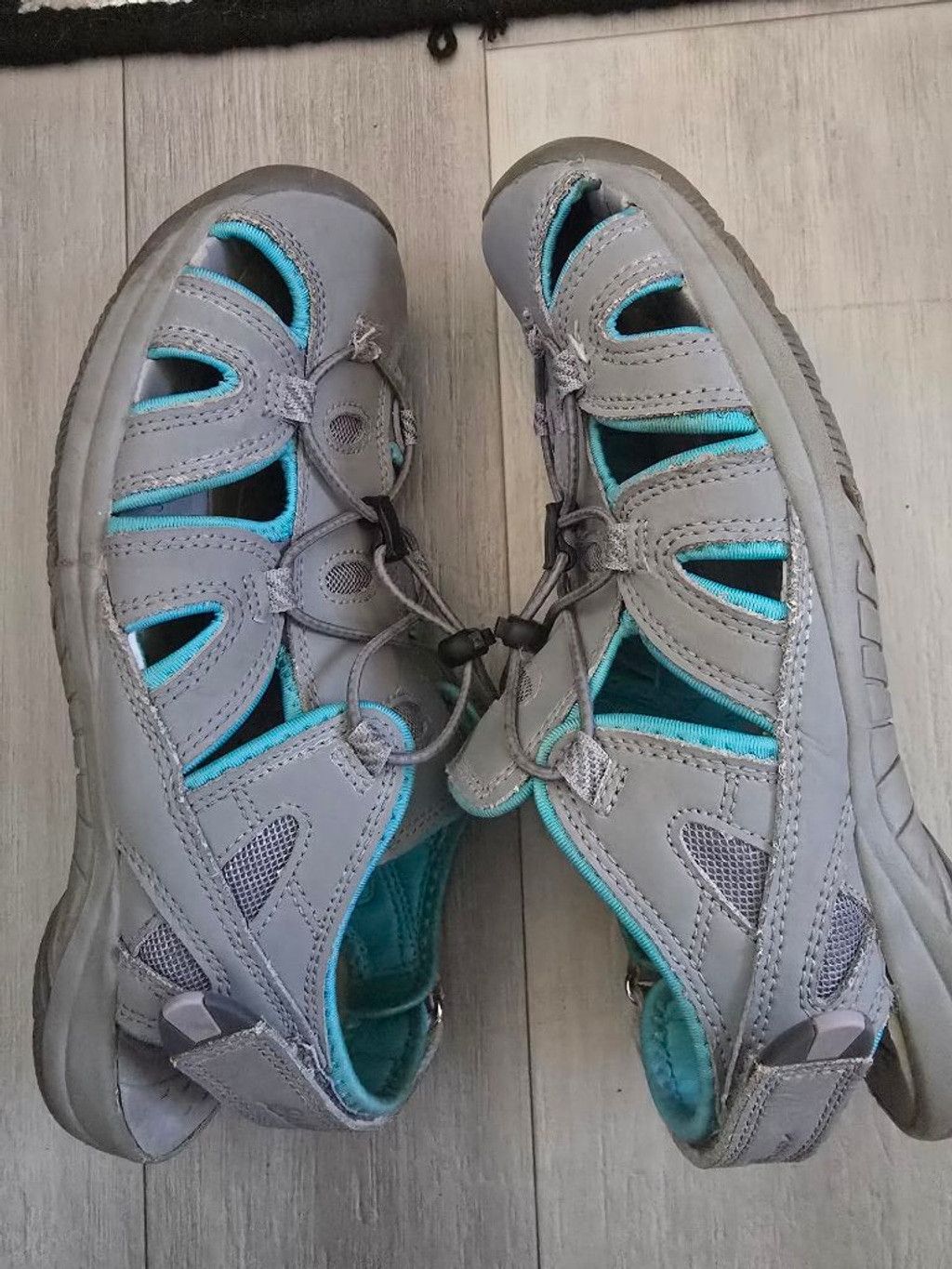 Eddie Bauer Women's Eddie Bauer Mary Fisherman Gray Turquoise Sandals 9 Size US 9 / IT 39 - 2 Thumbnail
