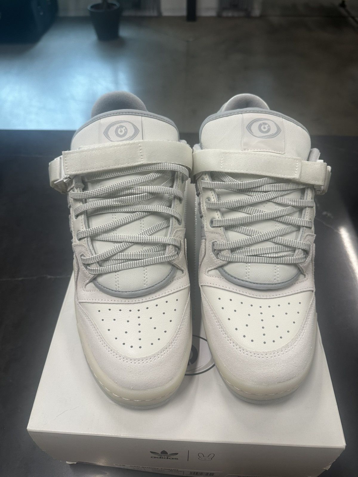 Adidas Adidas forum buckle low bad bunny last forum Size US 11.5 / EU 44-45 - 2 Thumbnail