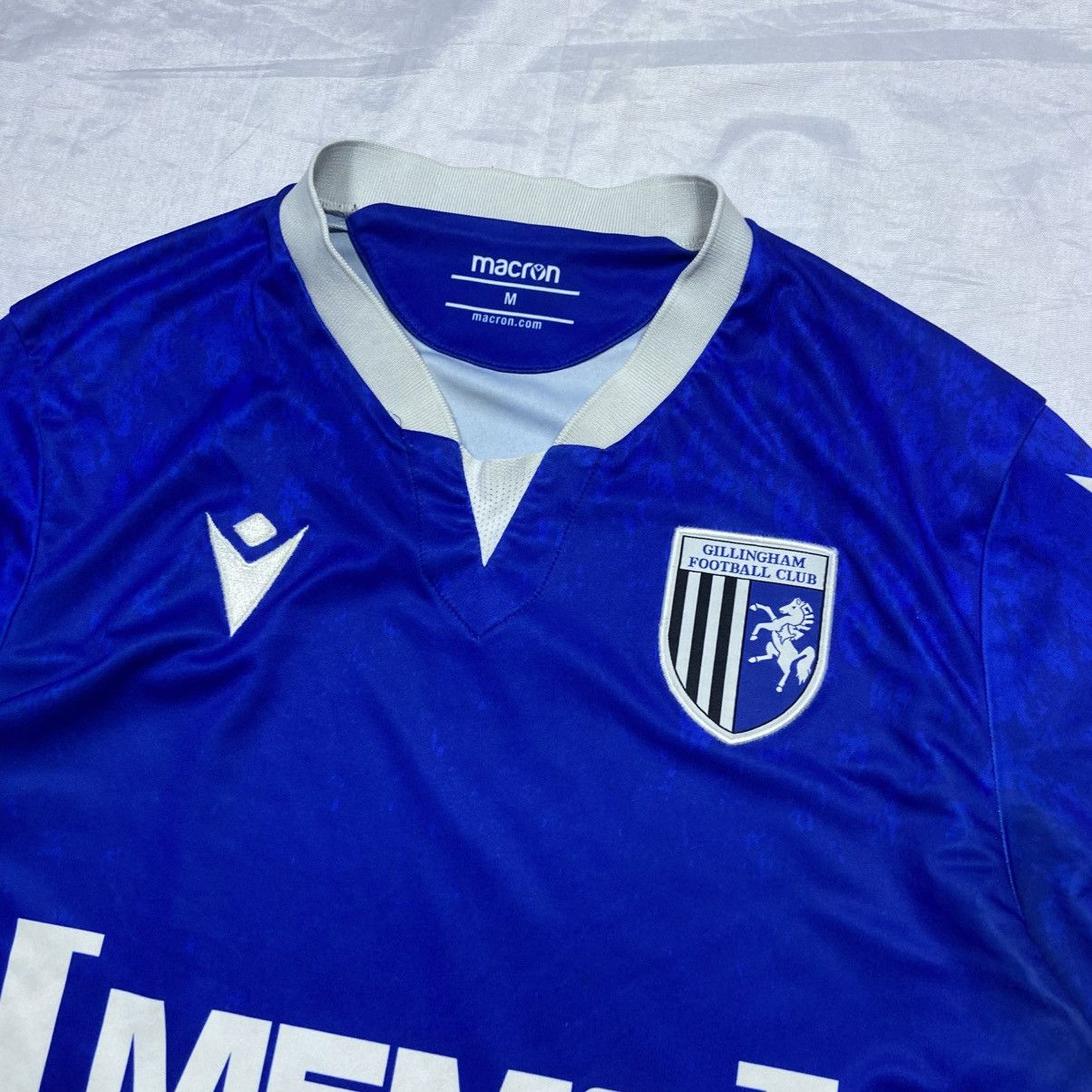 Macron Gillingham FC Football Jersey Macron Home Size US M / EU 48-50 / 2 - 4 Thumbnail