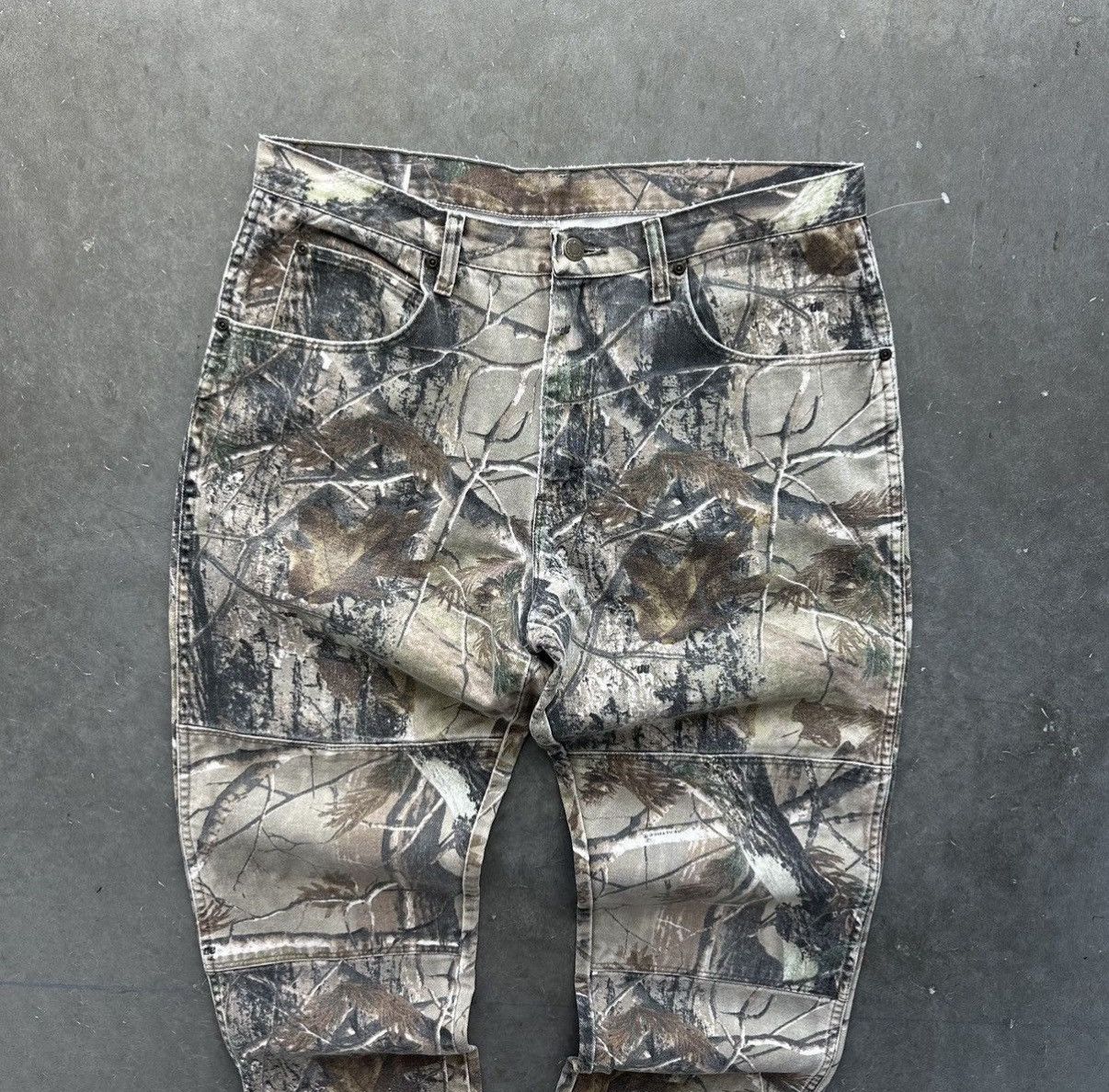Wrangler Wrangler baggy camo pants Size US 36 / EU 52 - 2 Thumbnail