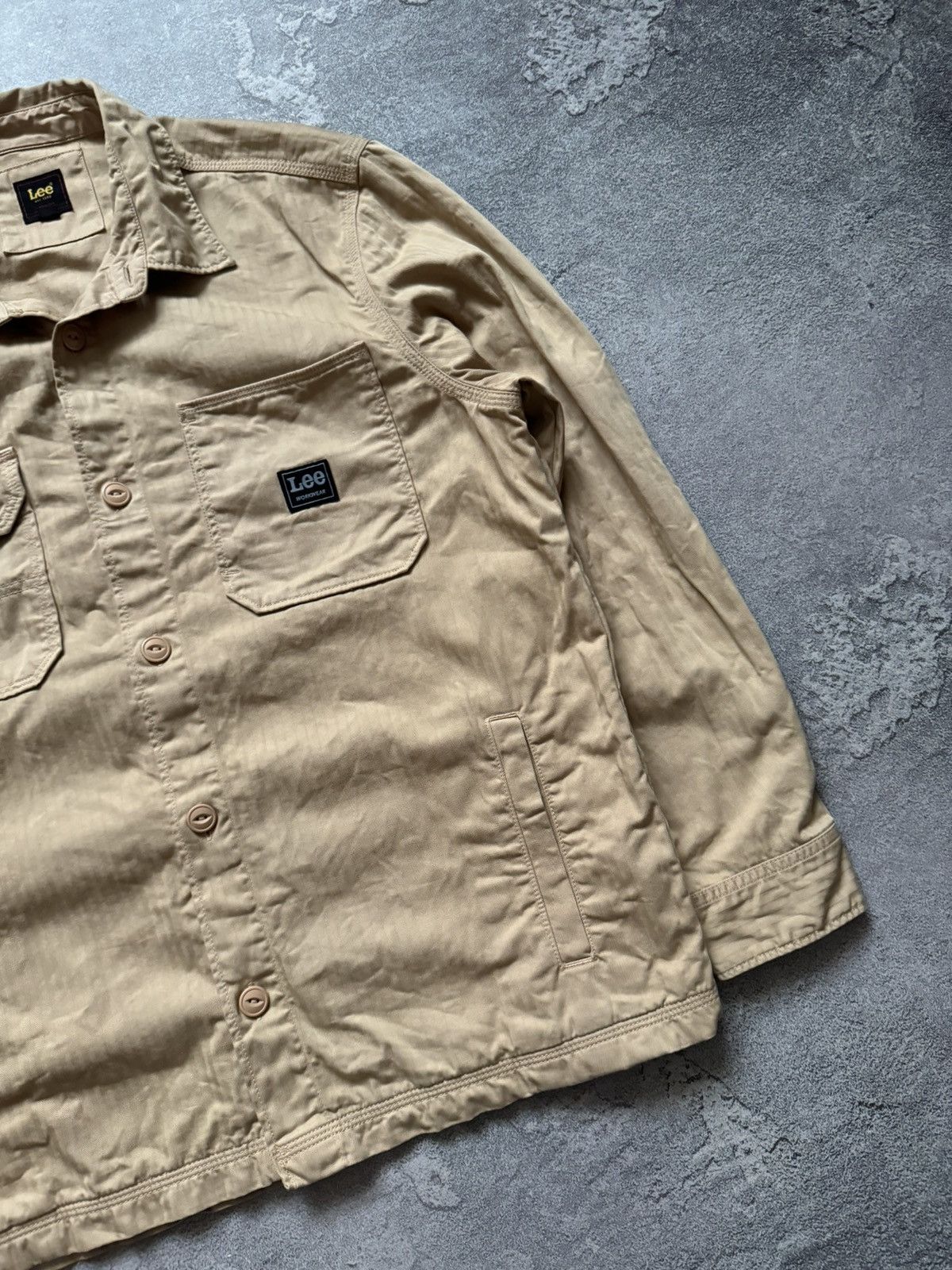 Lee × Vintage Lee workwear beige cargo shirt overshirt button up jacket Size US M / EU 48-50 / 2 - 6 Thumbnail