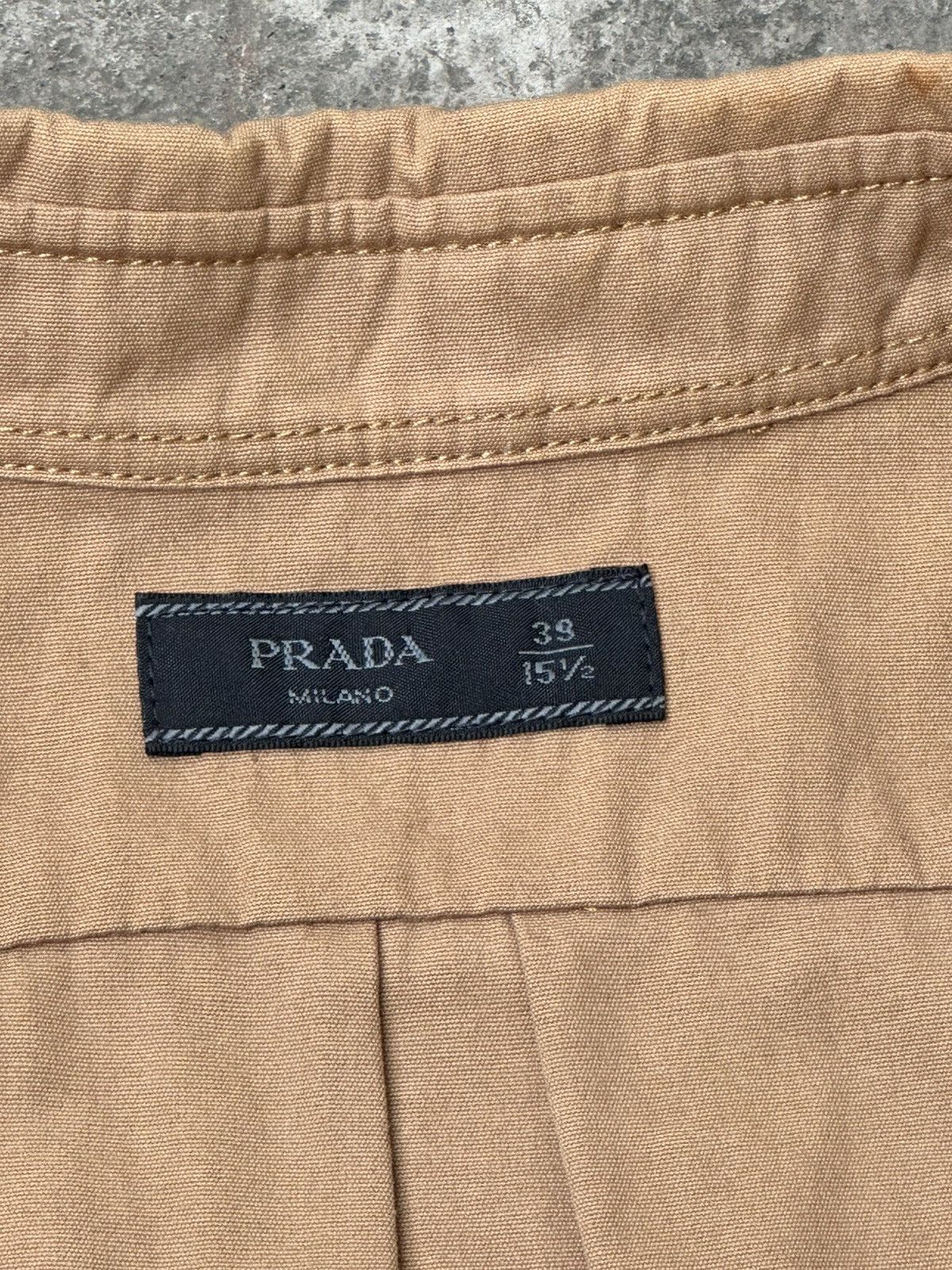 Prada Prada - S/S20 Oversized Patches Button Down - Emblem Logo Size US M / EU 48-50 / 2 - 12 Thumbnail