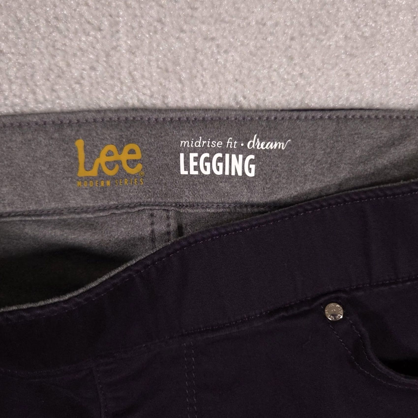Lee VINTAGE: No Lee Leggings Womens 16 Short Purple Mid Rise Modern Series Dream Jegging Pants Womens 16 Short Purple Mid Rise Dream Legging Size 38" / US 16 / IT 52 - 5 Thumbnail