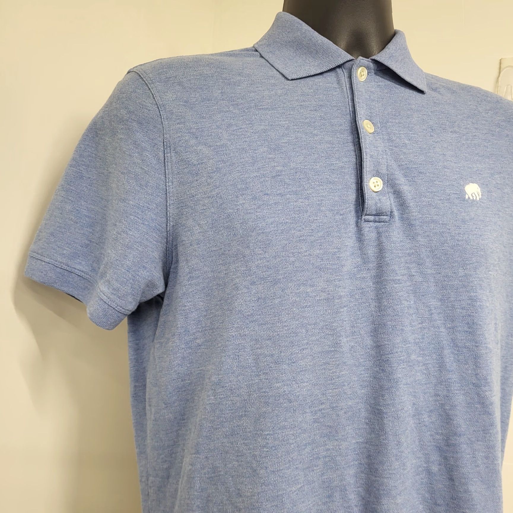 Banana Republic VINTAGE Banana Republic Polo Shirt Mens S Blue 100% Organic Cotton Mammoth Logo Pique Polo Shirt Mens S Blue 100% Cotton Banana Republic Logo Size US S / EU 44-46 / 1 - 4 Thumbnail