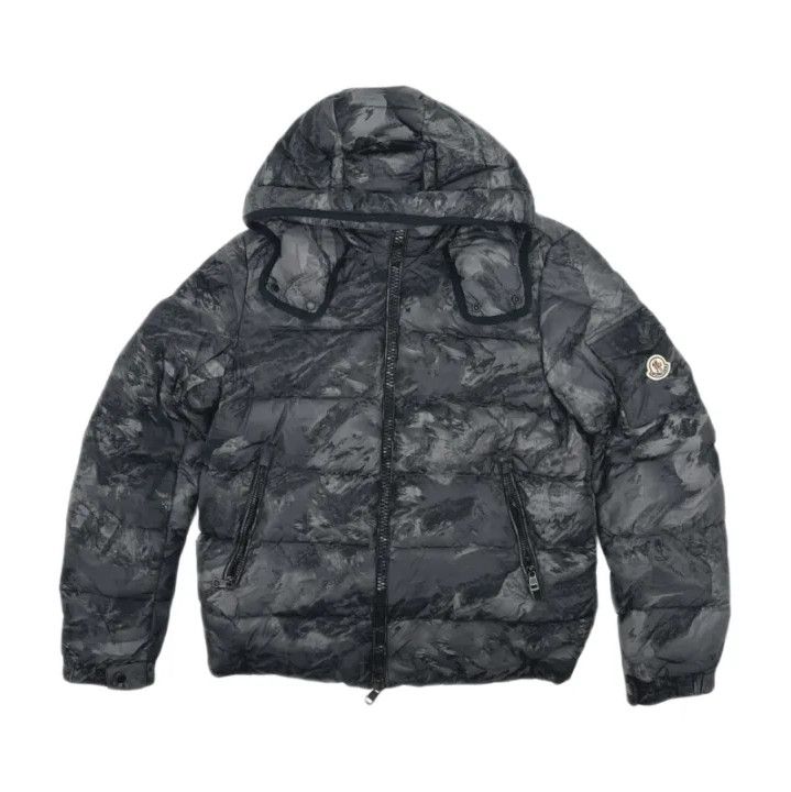 Moncler Moncler Unisex Camo Hooded Warm Jacket Size US L / EU 52-54 / 3 - 1 Thumbnail